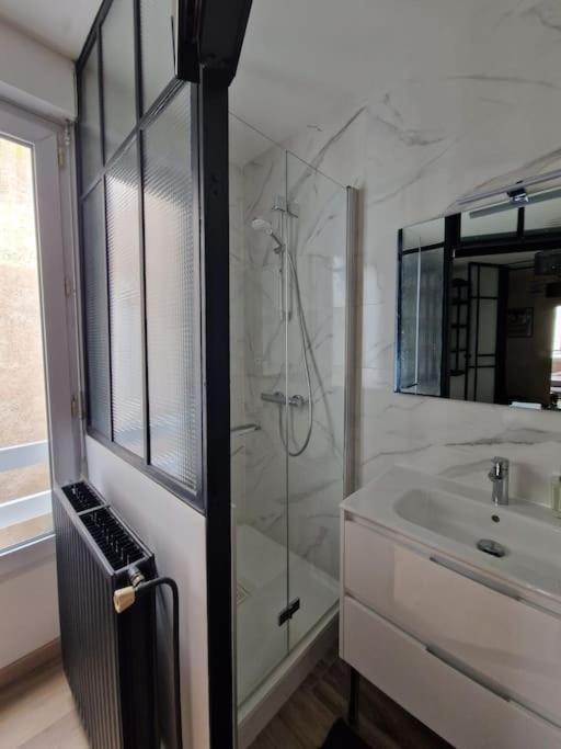 Le Charmant, Hyper Centre Apartment *